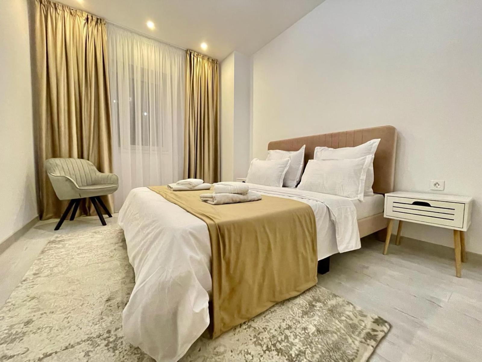 Yamaluxe Apartments - Silent & Primitive With Relaxing Area Букурещ Екстериор снимка